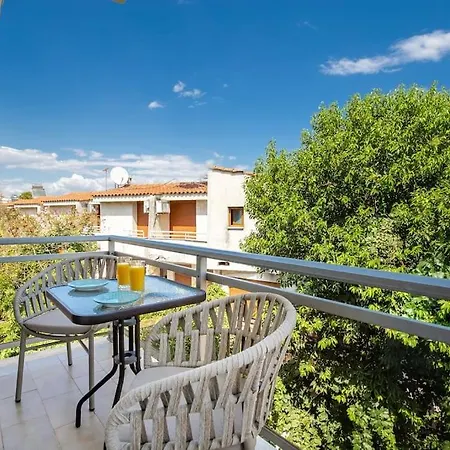Appartement 3 *